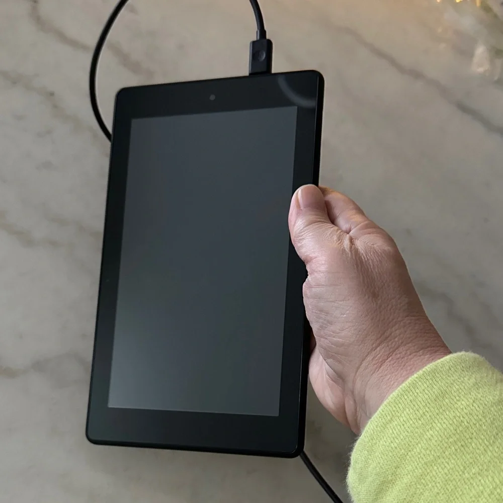 Amazon Fire tablet w/ charger